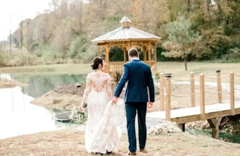 barn wedding venues Roanoke